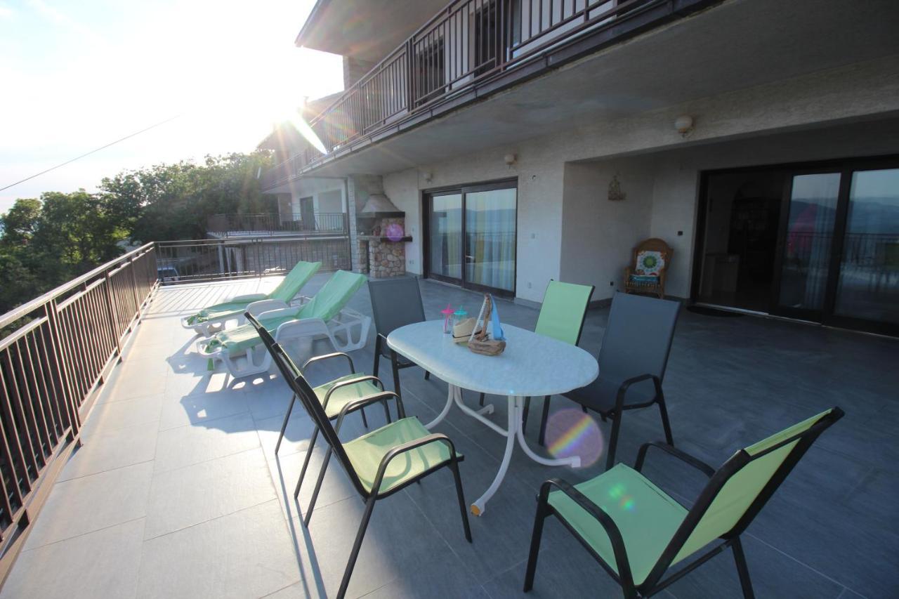 House Maja Villa Novi Vinodolski Exteriör bild